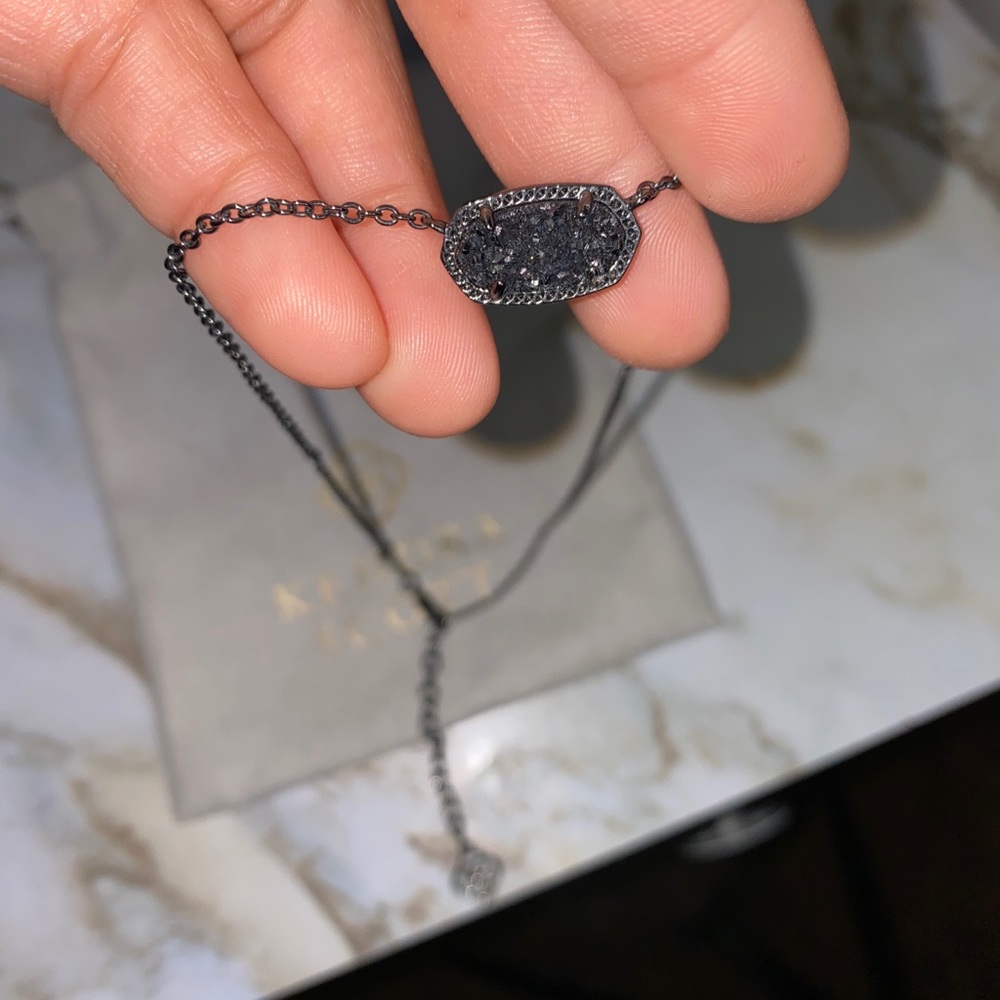 Kendra Scott Necklace